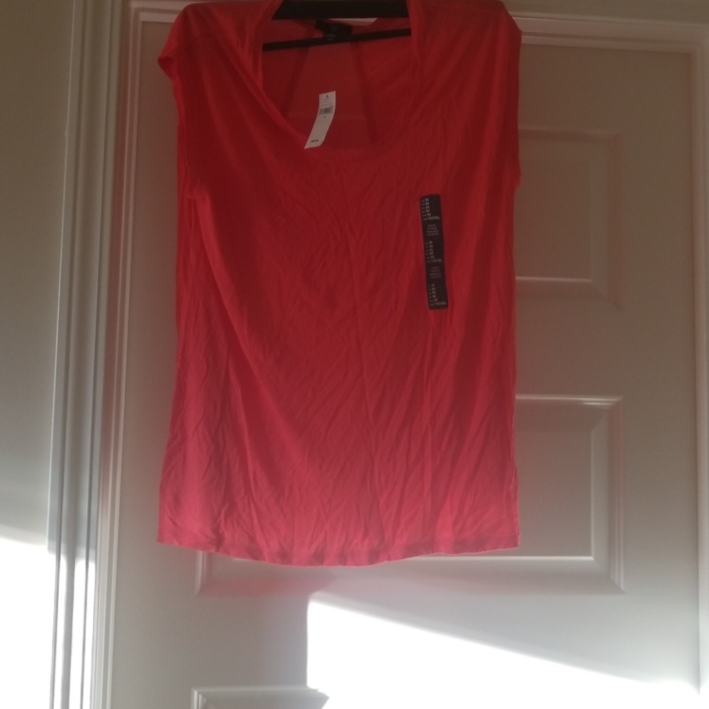 Sold Gap Summer top